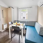 Riva Bella مكان تخييم اويسترهام